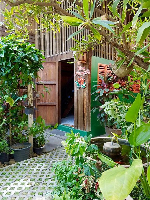 Siriwan Hostel Chiang Mai Exterior photo