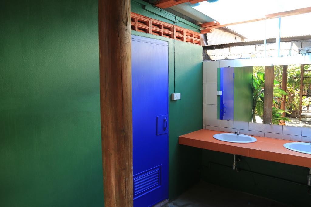 Siriwan Hostel Chiang Mai Exterior photo