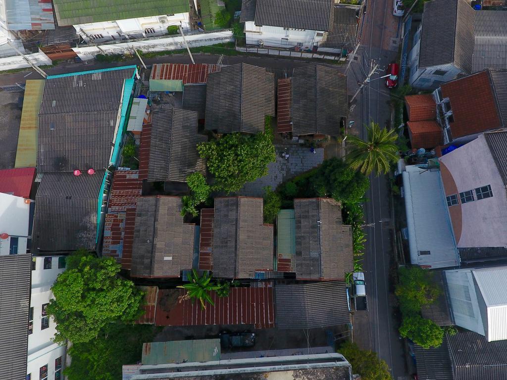 Siriwan Hostel Chiang Mai Exterior photo
