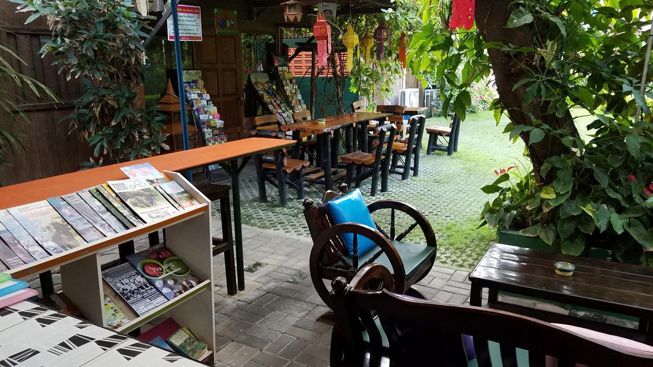 Siriwan Hostel Chiang Mai Exterior photo