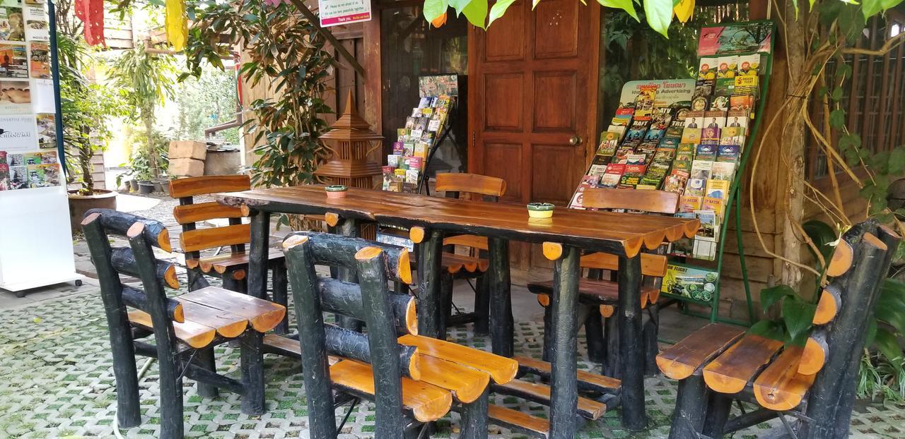 Siriwan Hostel Chiang Mai Exterior photo