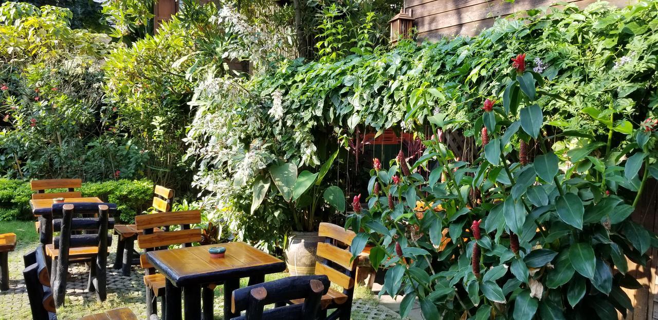 Siriwan Hostel Chiang Mai Exterior photo